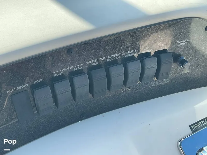 Slide: The Image of Sea Ray 330 Sundancer 1995 - 14961173