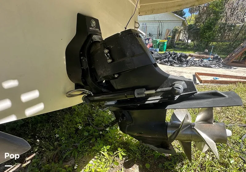 Slide: The Image of Monterey 270 2005 - 15217574