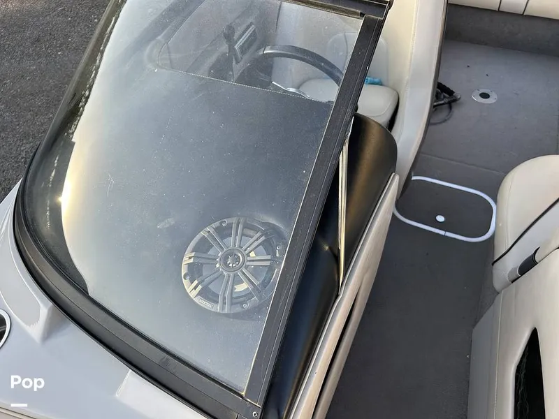 Slide: The Image of Malibu Wakesetter VLX 2008 - 14814379