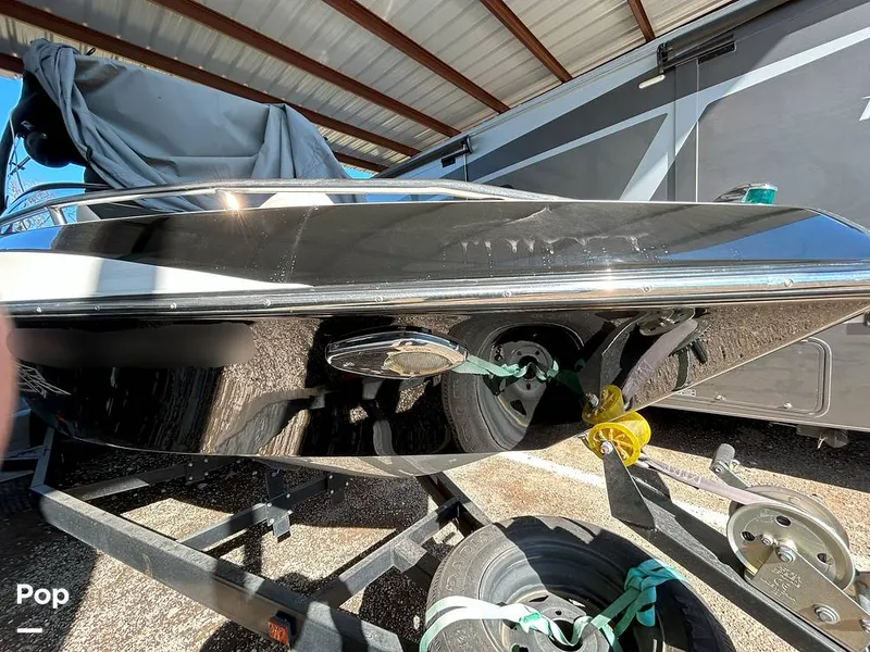 Slide: The Image of Malibu Wakesetter VLX 2008 - 15120789