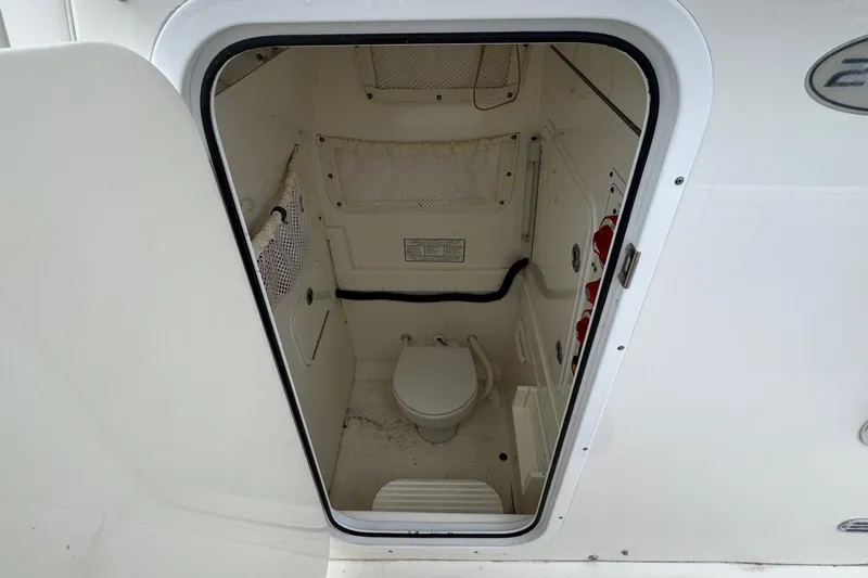 Slide: The Image of Regulator Marine 26 Forward Seating 2007 - 14