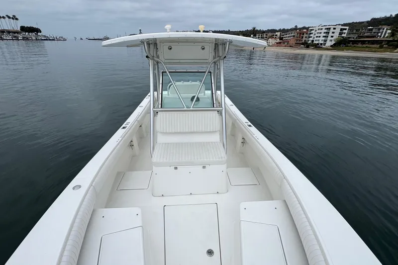 Slide: The Image of Regulator Marine 26 Forward Seating 2007 - 19