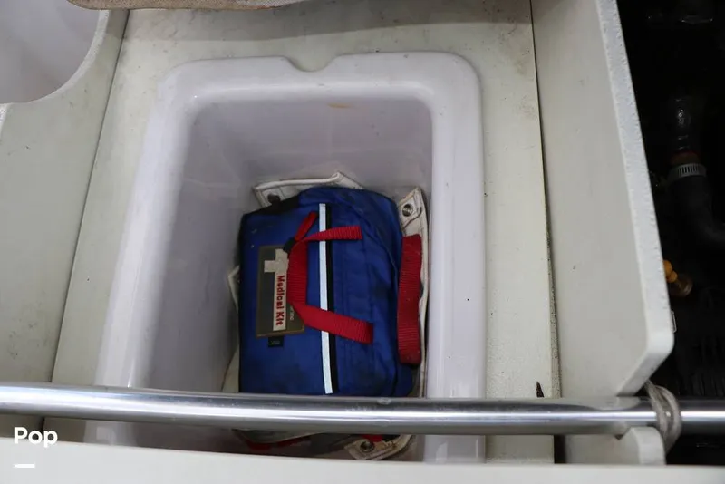 Slide: The Image of Four Winns 190 HORIZON 2005 - 14902500