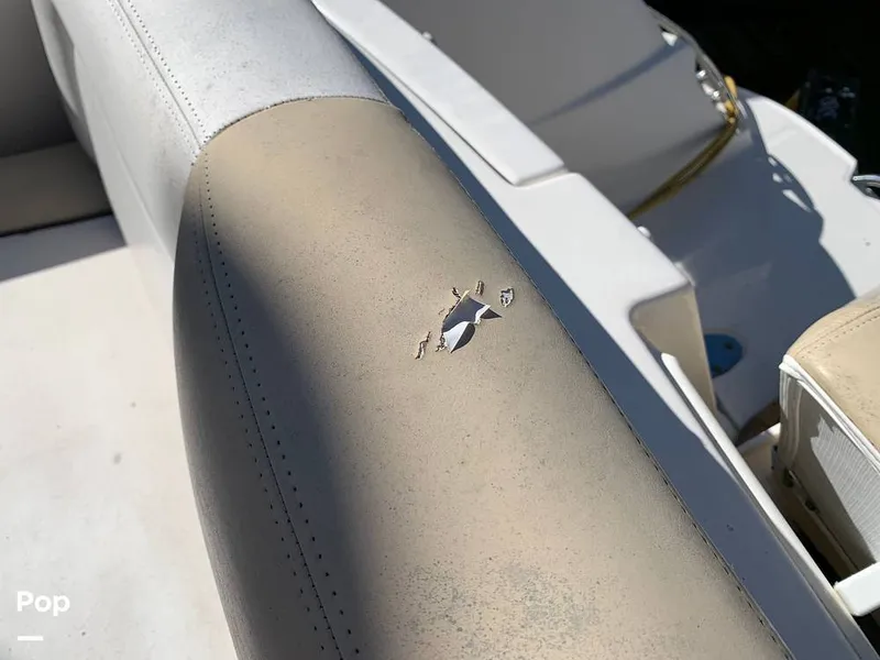 Slide: The Image of Sea Ray 330 Sundancer 2008 - 14826421