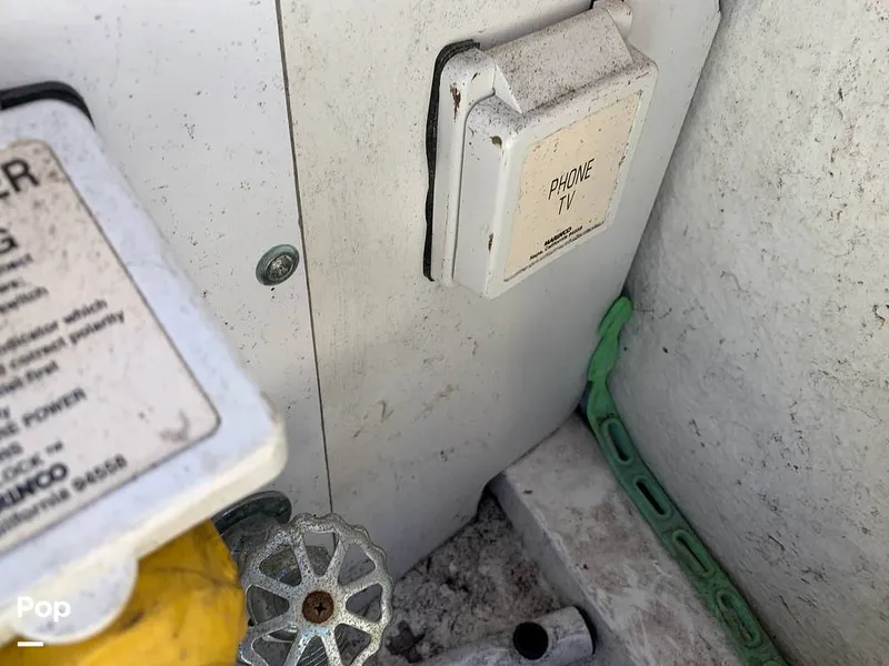 Slide: The Image of Sea Ray 330 Sundancer 2008 - 14826438