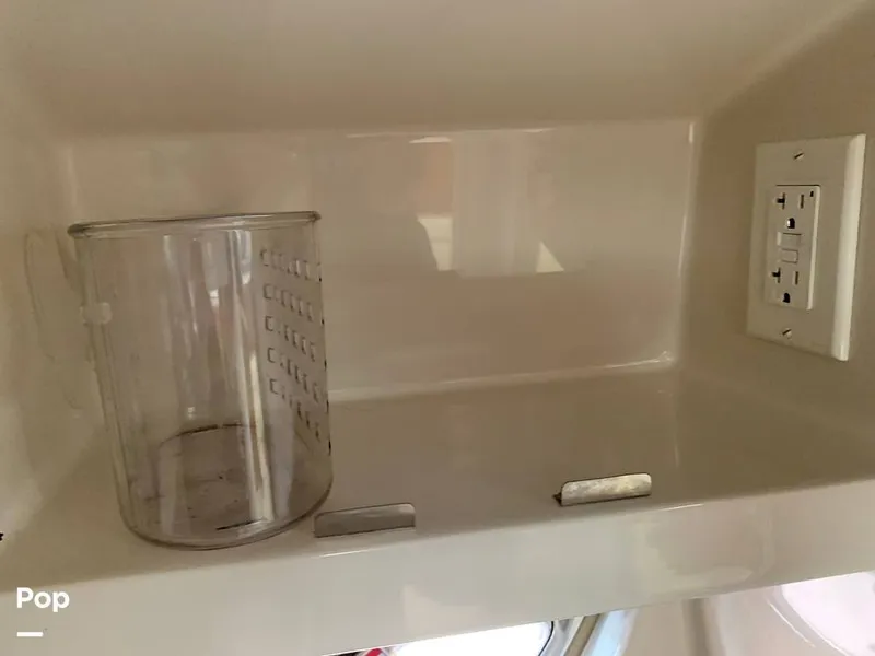 Slide: The Image of Sea Ray 330 Sundancer 2008 - 14826386