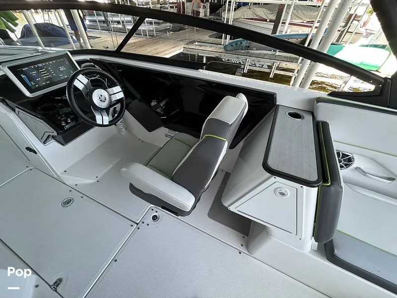 Slide: The Image of Yamaha 252XE 2021 - 14762400