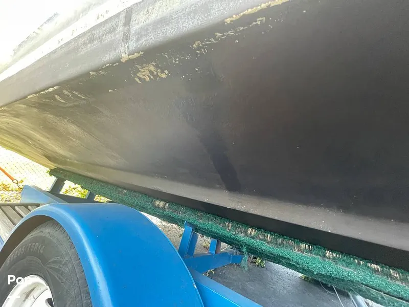 Slide: The Image of Bottom Paint Antifouling - 14878186