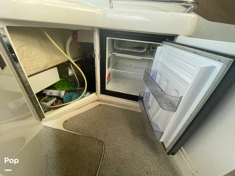 Slide: The Image of Fridge - Cockpit - 14878023