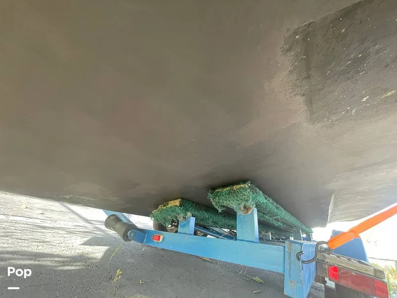 Slide: The Image of Bottom Paint Antifouling - 14878188