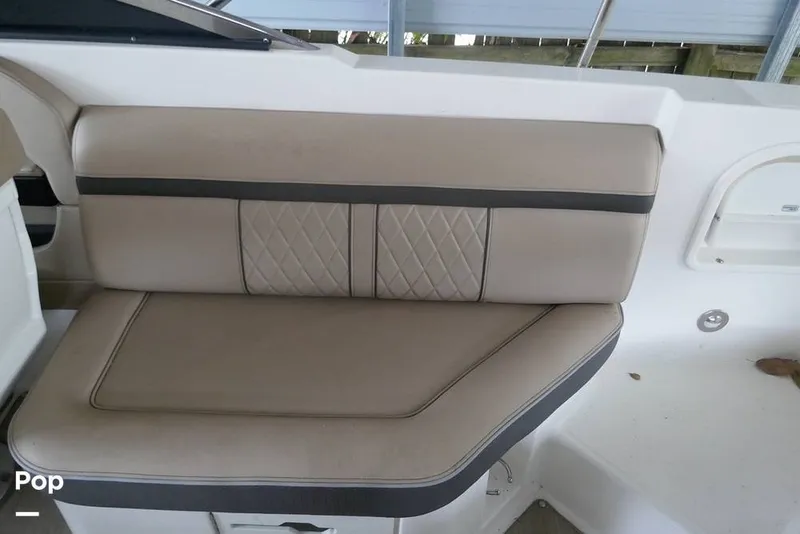 Slide: The Image of Sea Ray SLX 250 2017 - 14799218