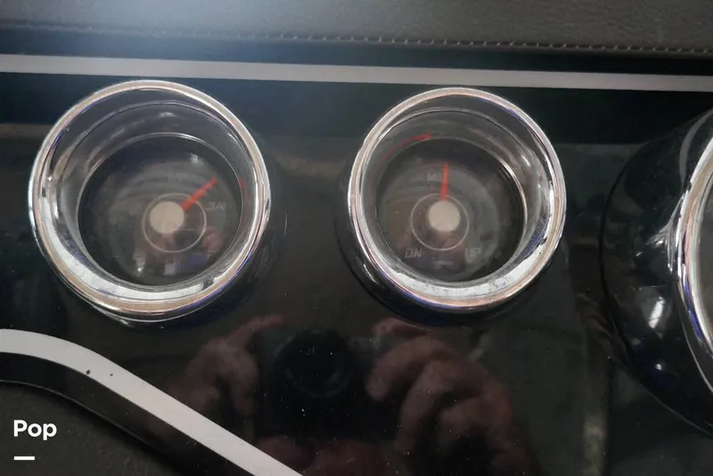 Slide: The Image of Sea Ray SLX 250 2017 - 14799221