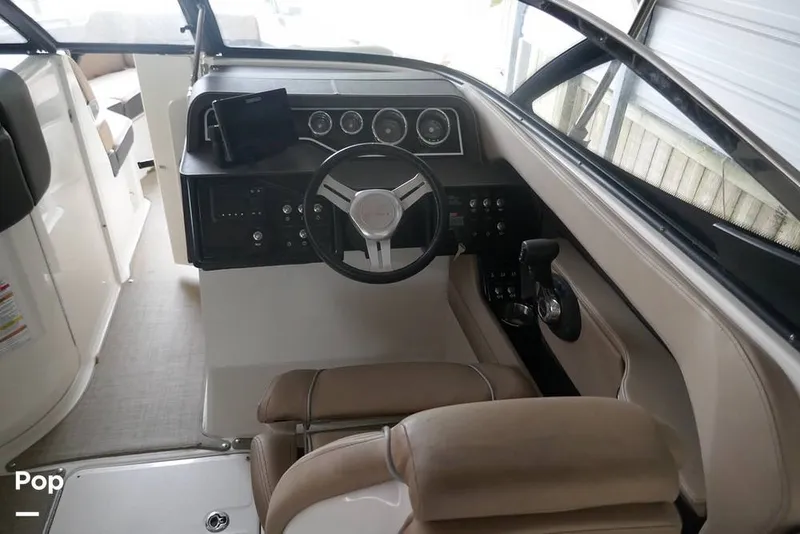 Slide: The Image of Sea Ray SLX 250 2017 - 14799224