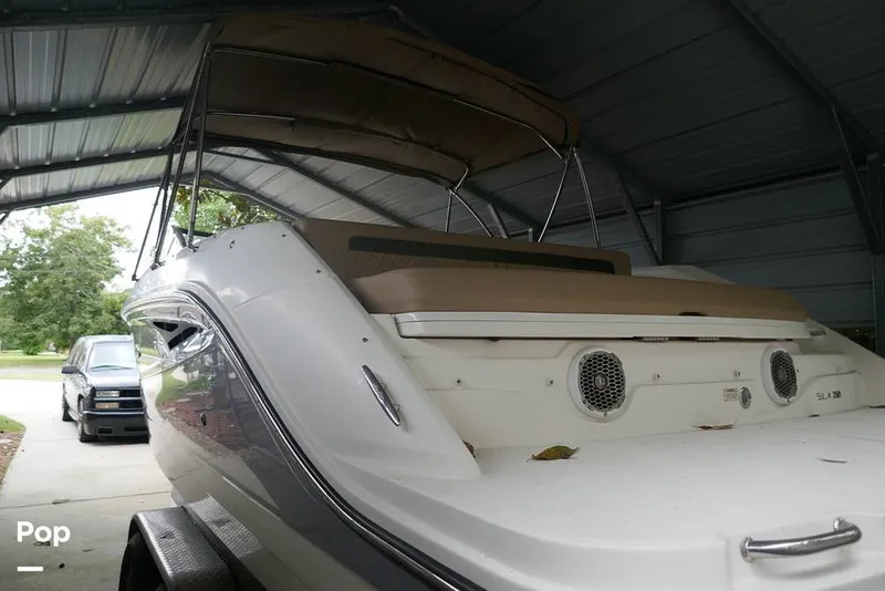 Slide: The Image of Sea Ray SLX 250 2017 - 14799207