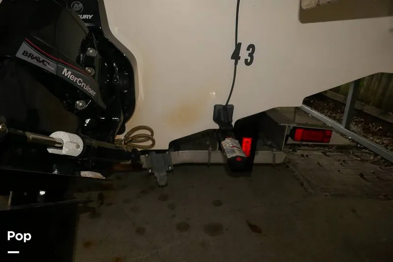 Slide: The Image of Sea Ray SLX 250 2017 - 14799272