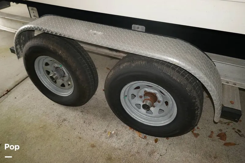 Slide: The Image of Sea Ray SLX 250 2017 - 14799280