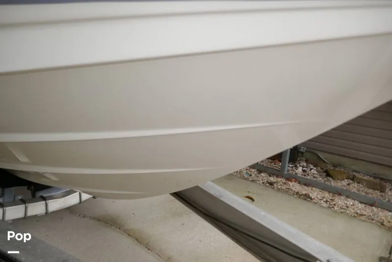 Slide: The Image of Sea Ray SLX 250 2017 - 14799284