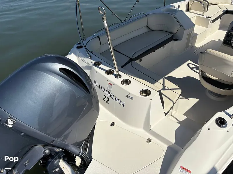 Slide: The Image of Stingray 212 SC 2021 - 14792215