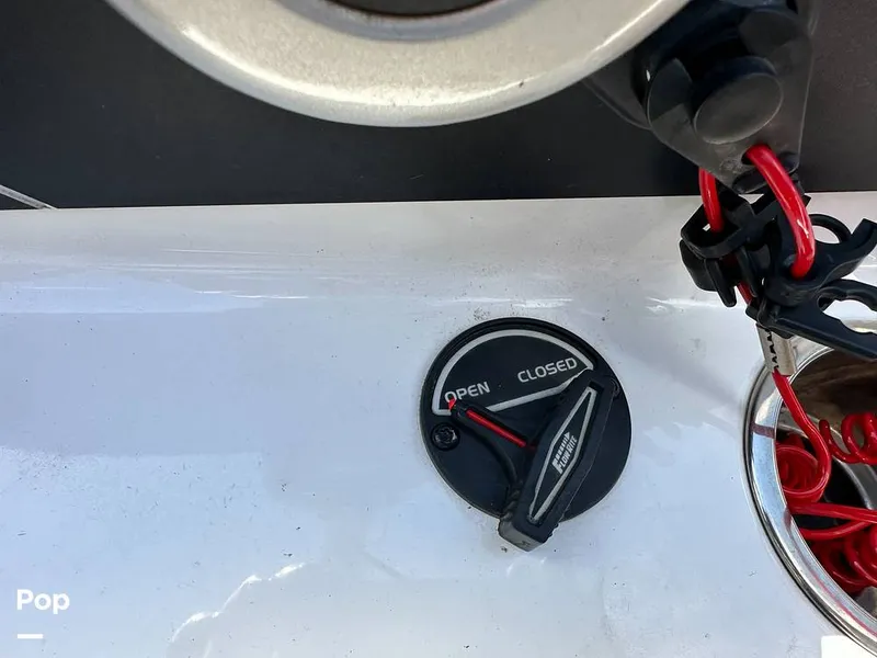 Slide: The Image of Skeeter ZX250 2018 - 15234518