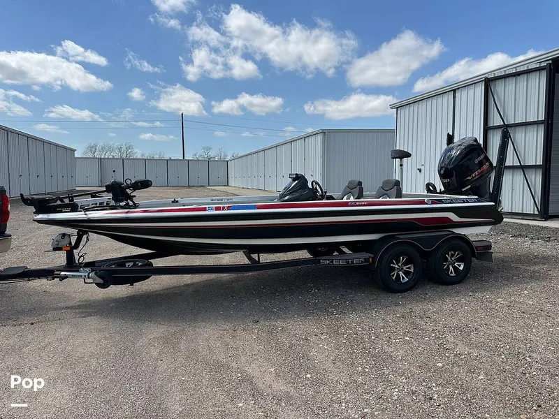 Slide: The Image of Skeeter ZX250 2018 - 15234388