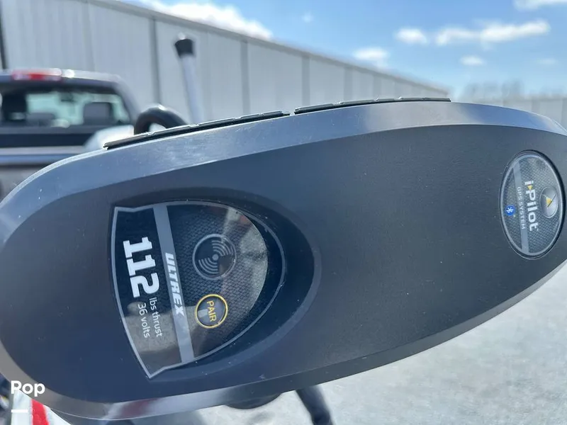 Slide: The Image of 112 Lbs - 15234416