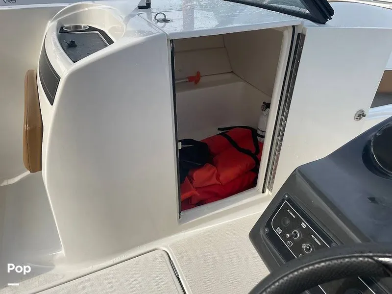 Slide: The Image of Bayliner VR6 OB 2021 - 14816461