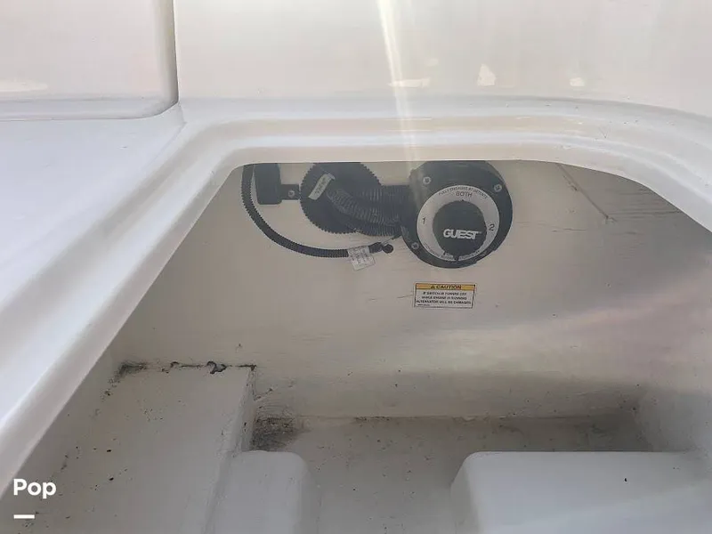 Slide: The Image of Bayliner VR6 OB 2021 - 14816509