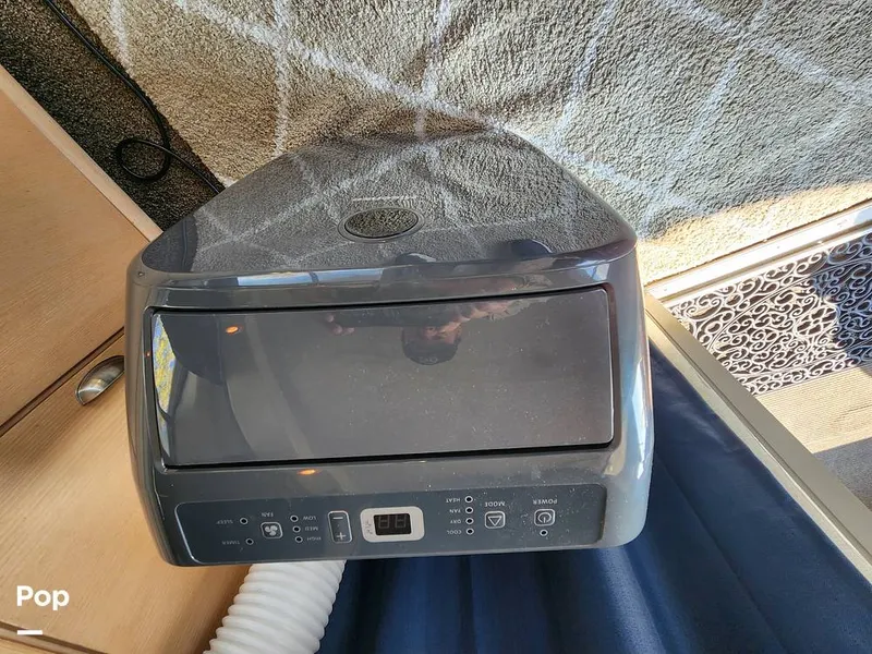 Slide: The Image of Silverton 34 Convertible 1990 - 14812570