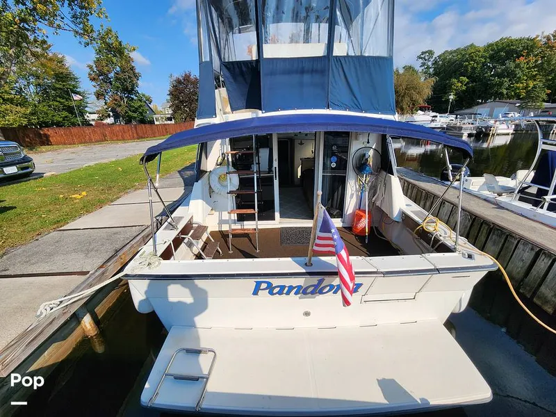 Slide: The Image of Silverton 34 Convertible 1990 - 14812563