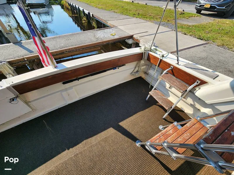 Slide: The Image of Silverton 34 Convertible 1990 - 14812616