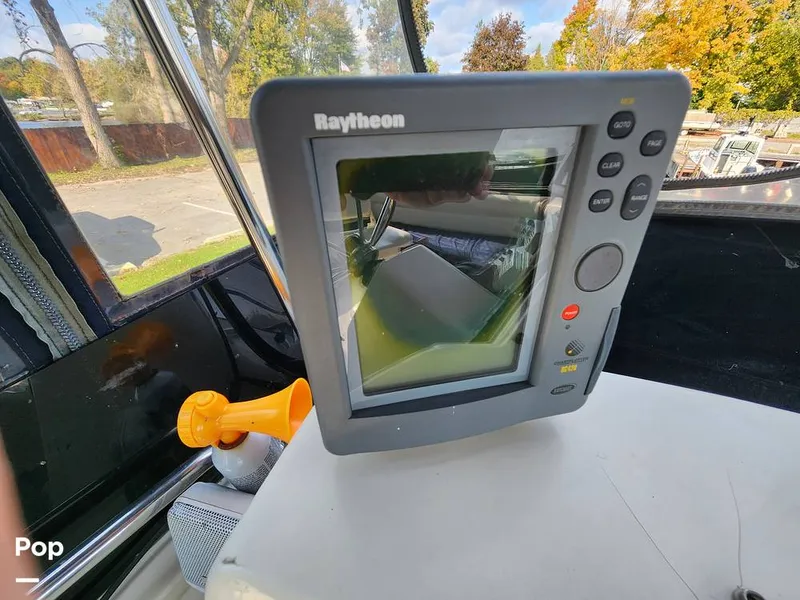 Slide: The Image of Silverton 34 Convertible 1990 - 14812625