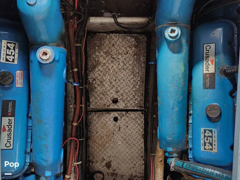 Slide: The Image of Silverton 34 Convertible 1990 - 14812611