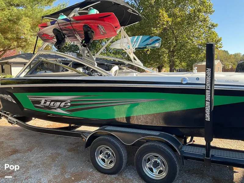 Slide: The Image of Tige RZ4 2008 - 14829336