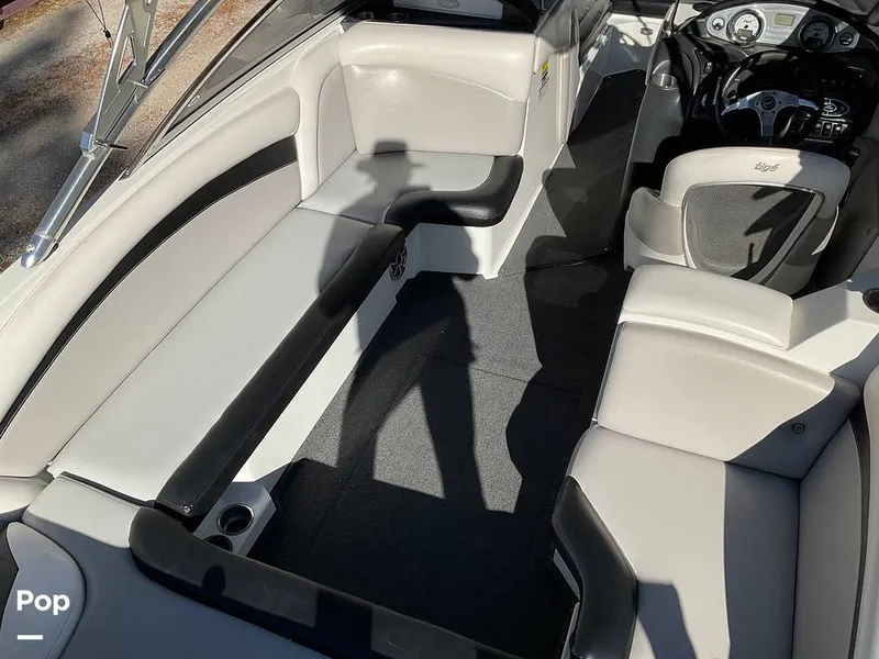 Slide: The Image of Tige RZ4 2008 - 14829366