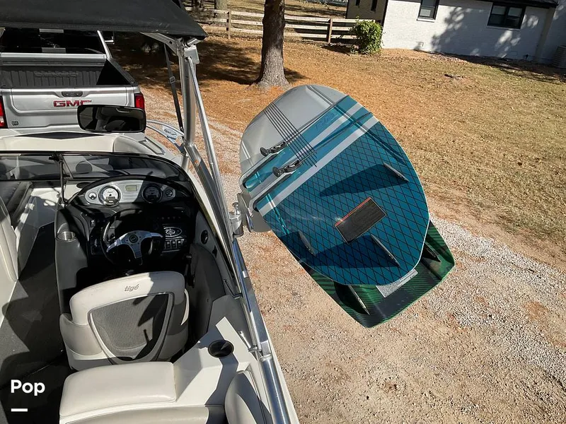 Slide: The Image of Tige RZ4 2008 - 14829369