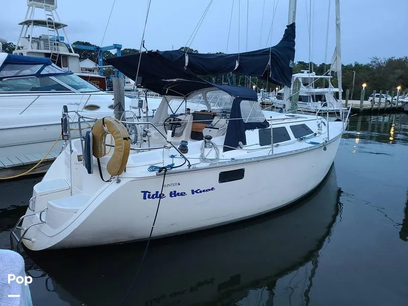 The Image of Hunter 30T 1991 - 14960733