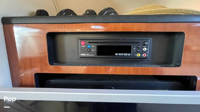 Slide: The Image of Sea Ray 300 Sundancer 2006 - 14886476