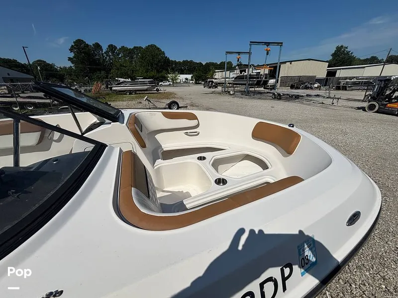 Slide: The Image of Bayliner VR5 OB 2021 - 15602896