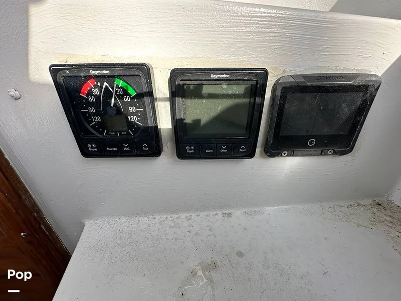 Slide: The Image of Gulfstar 41 Ketch 1974 - 14901166