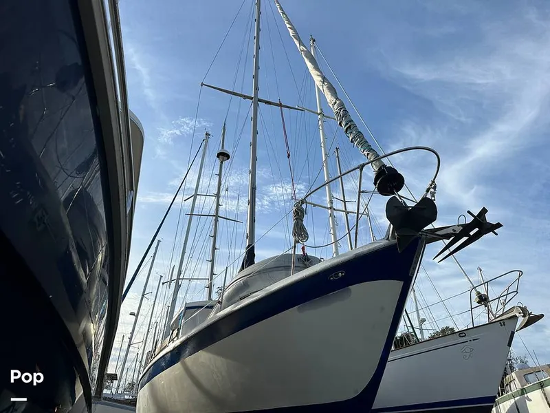 Slide: The Image of 1974 Gulfstar 41 Ketch - 14901038