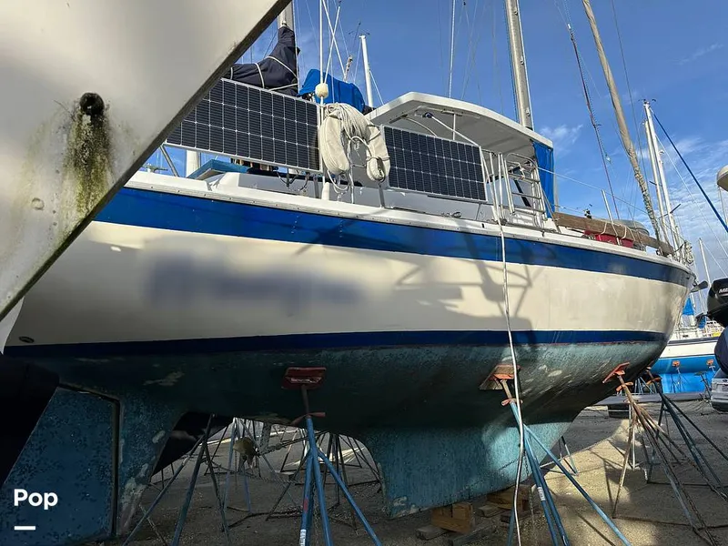 Slide: The Image of 1974 Gulfstar 41 Ketch - 14901040