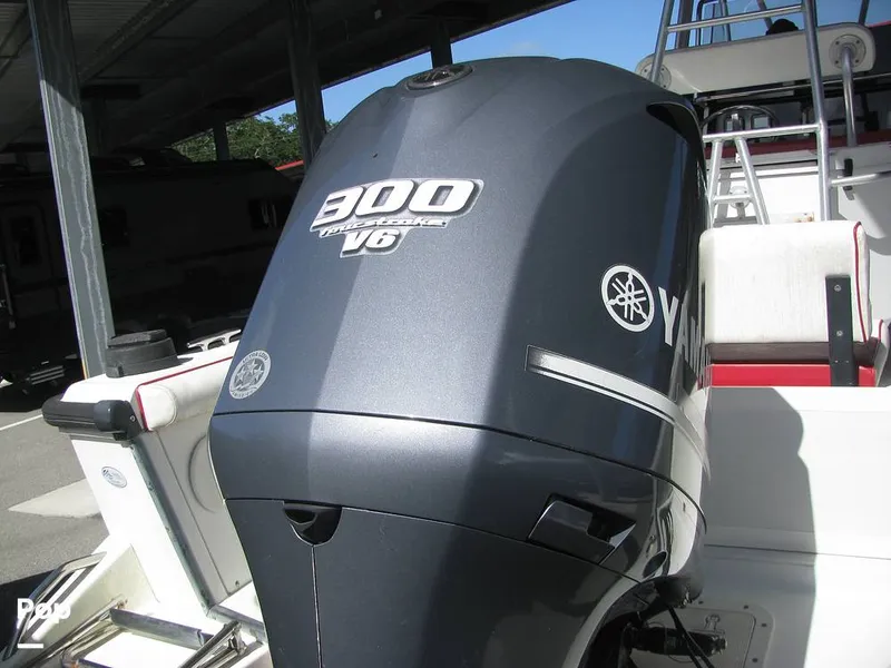 Slide: The Image of Boston Whaler 24 Outrage 1995 - 15935538