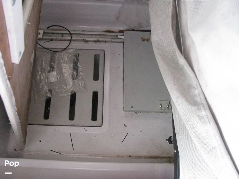 Slide: The Image of Boston Whaler 24 Outrage 1995 - 15935575