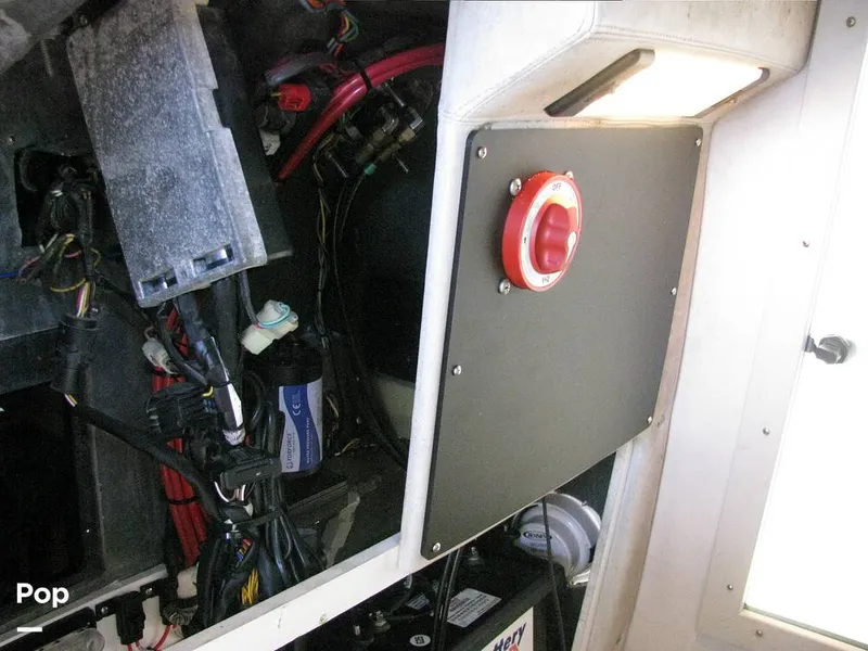 Slide: The Image of Boston Whaler 24 Outrage 1995 - 15935577