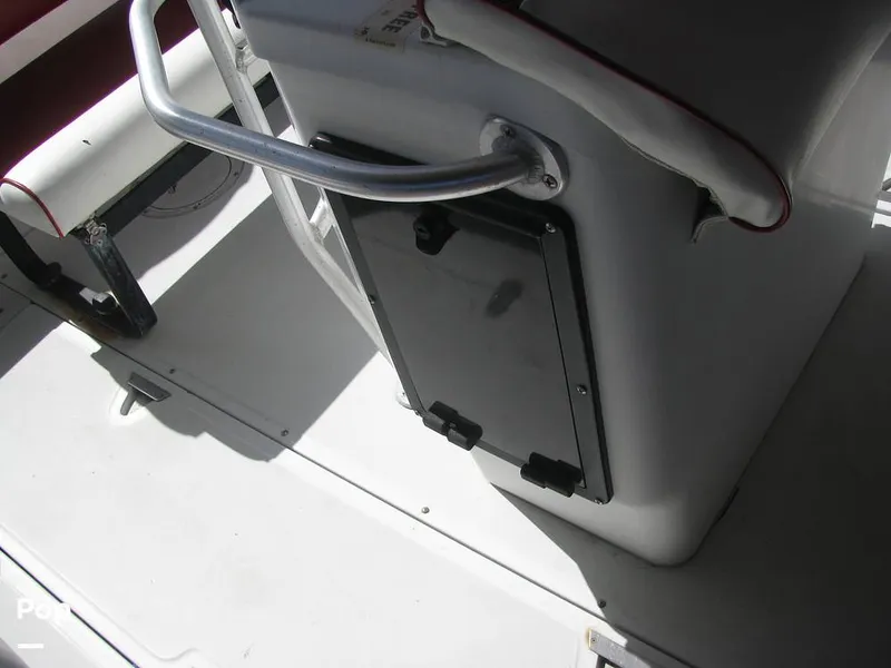 Slide: The Image of Boston Whaler 24 Outrage 1995 - 15935594