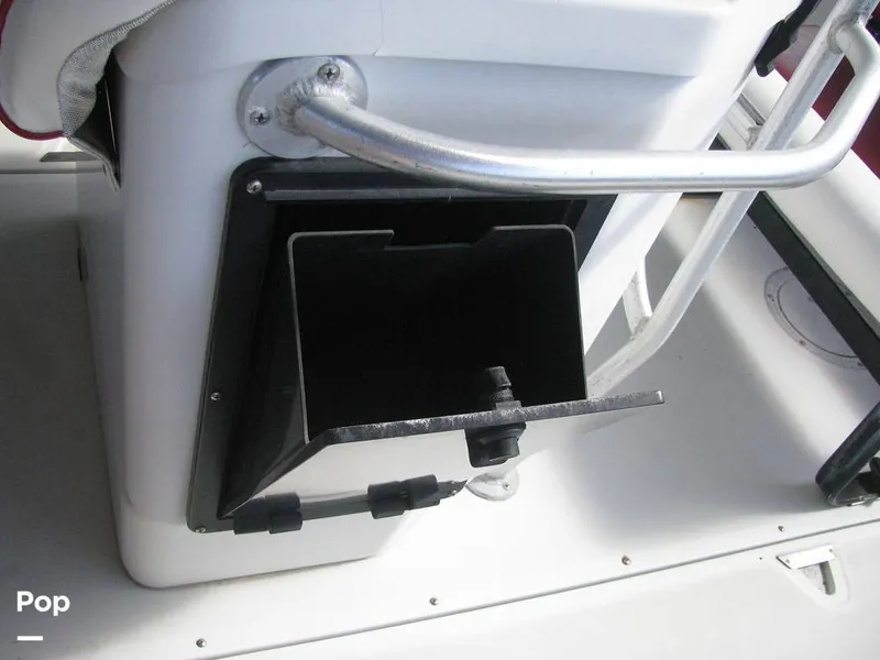 Slide: The Image of Boston Whaler 24 Outrage 1995 - 15935608