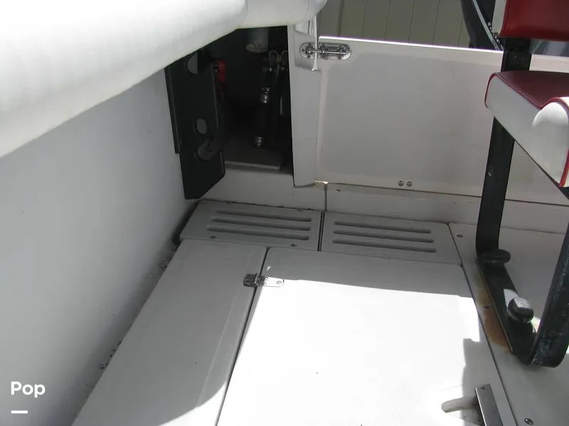 Slide: The Image of Boston Whaler 24 Outrage 1995 - 15935611