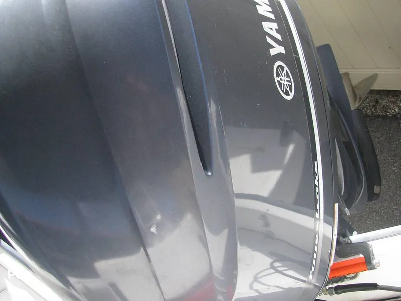 Slide: The Image of Boston Whaler 24 Outrage 1995 - 15935615