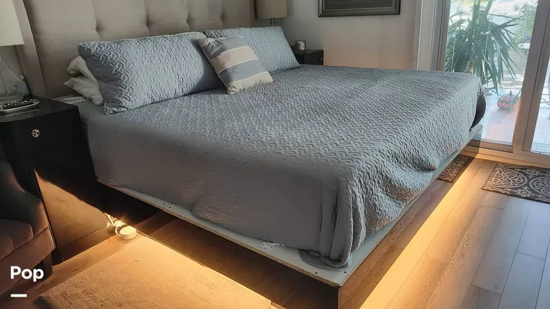 Slide: The Image of Catamaran Aqua 62 1998 - 14809574