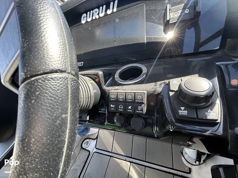 Slide: The Image of Yamaha 242X 2020 - 15237144